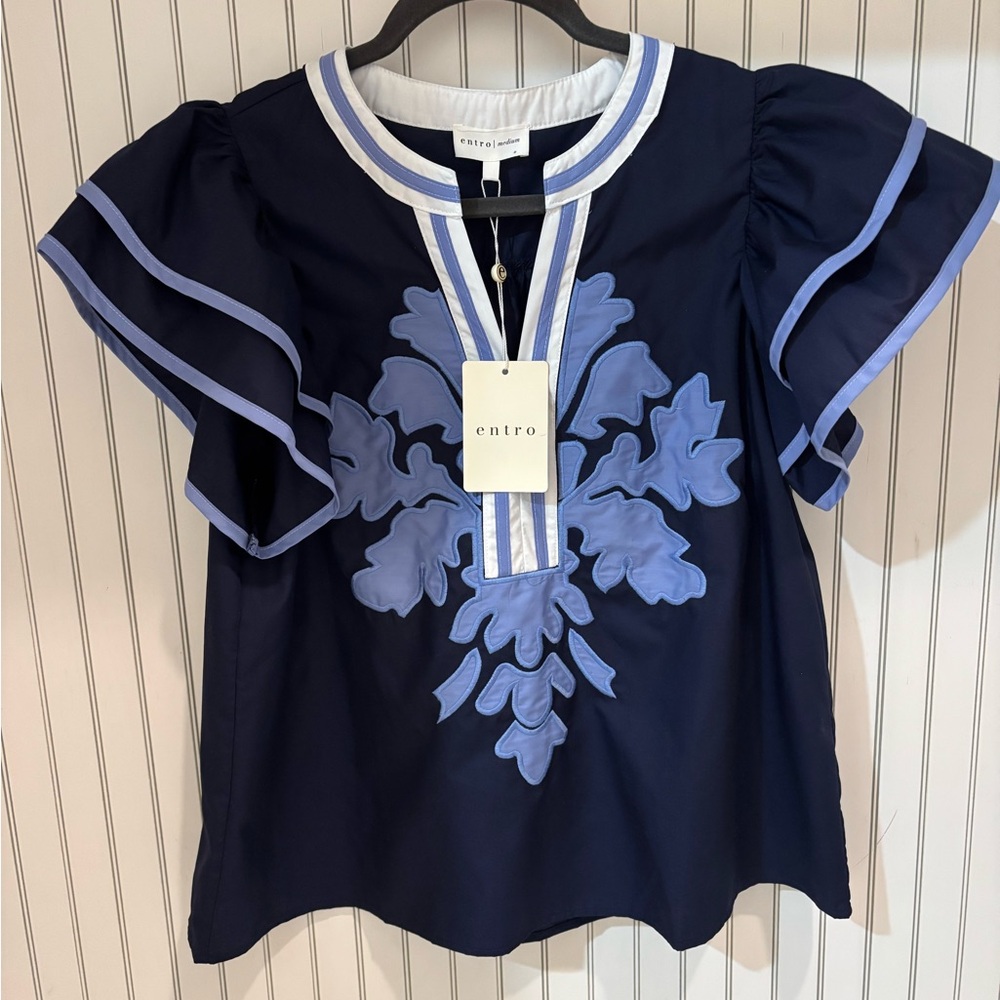 entro NWT Navy Tunic with Periwinkle Embroidered Appliqué size Medium - Picture 3 of 3